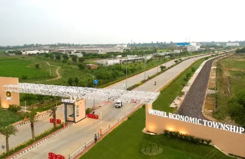 1681535768-reliance-met-smart-city-1